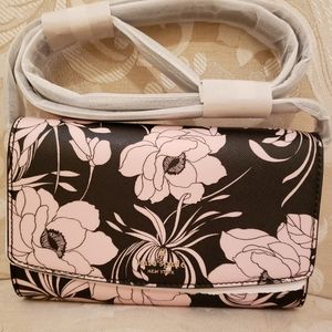 NWT kate spade Laurel Way Addison Wallet